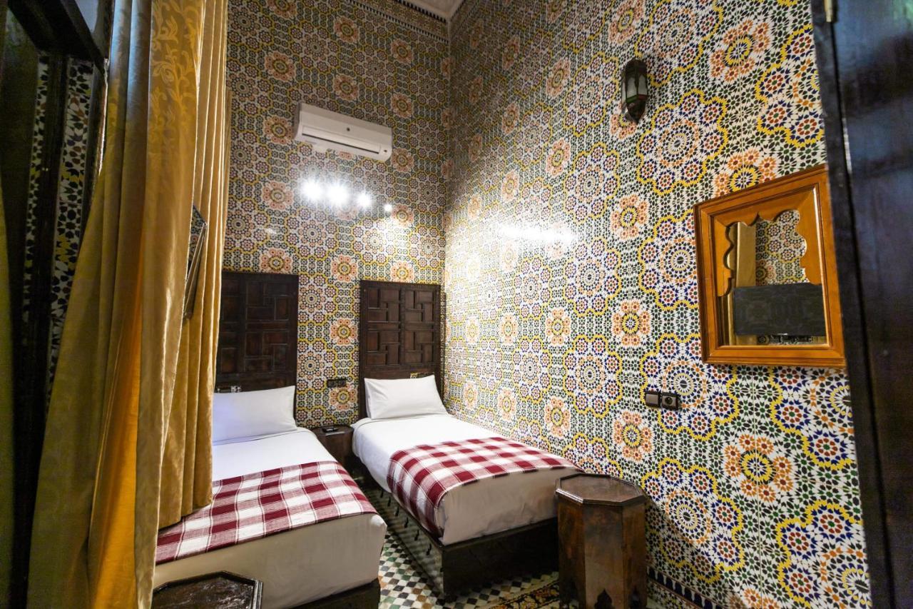 Riad Fes Aicha Bagian luar foto