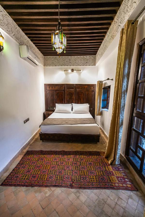 Riad Fes Aicha Bagian luar foto